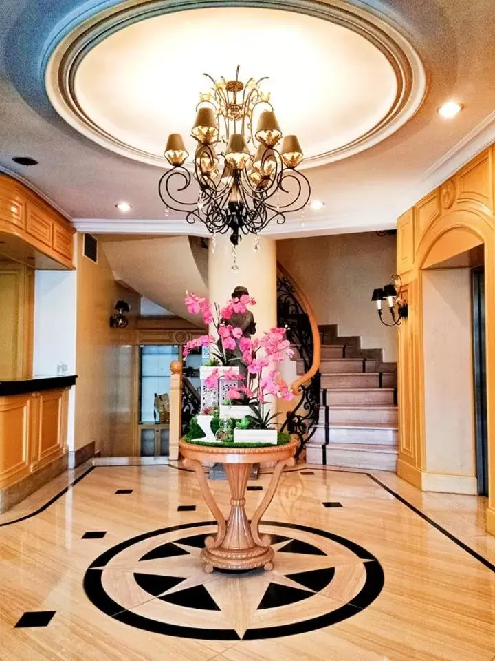 Lobby or reception in The Grand Dame Hotel